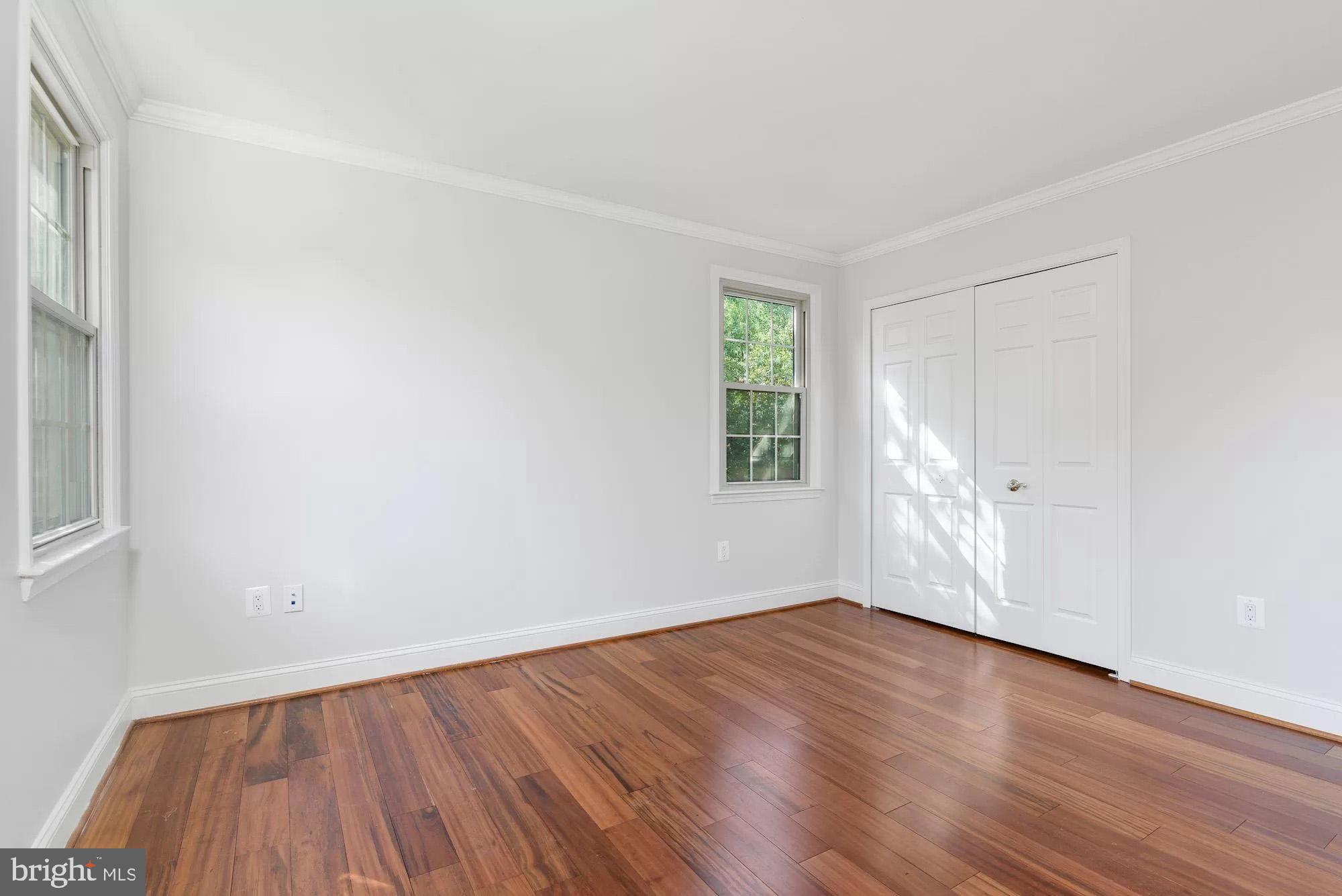10127 CRESTBERRY PLACE