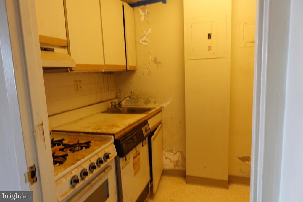 1021 Arlington Blvd #1029