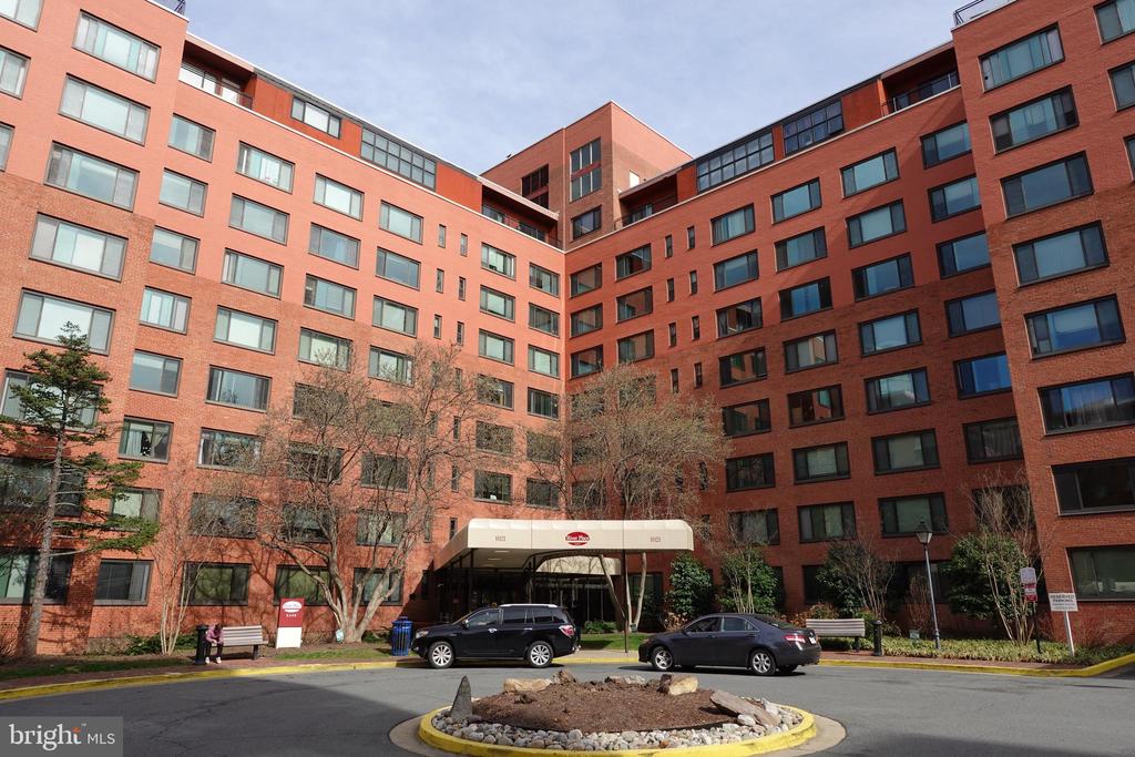 1021 Arlington Blvd #1029