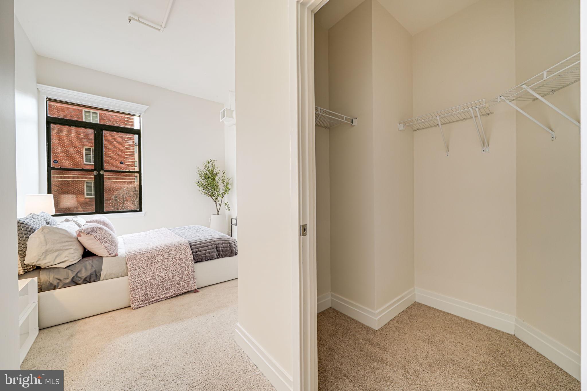 2220 Fairfax Dr #112