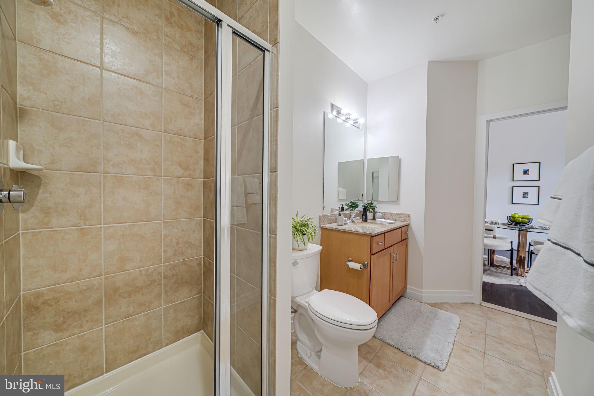 2220 Fairfax Dr #112