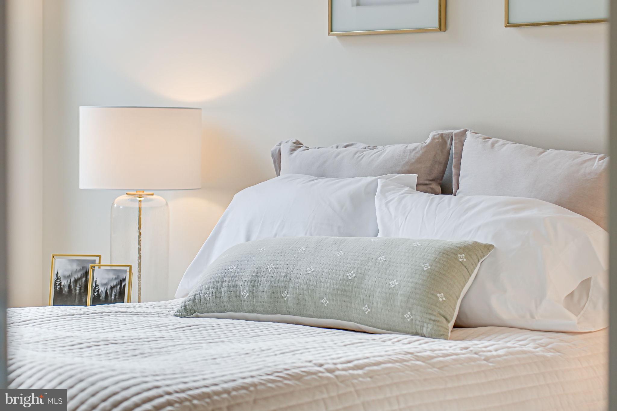 2220 Fairfax Dr #112