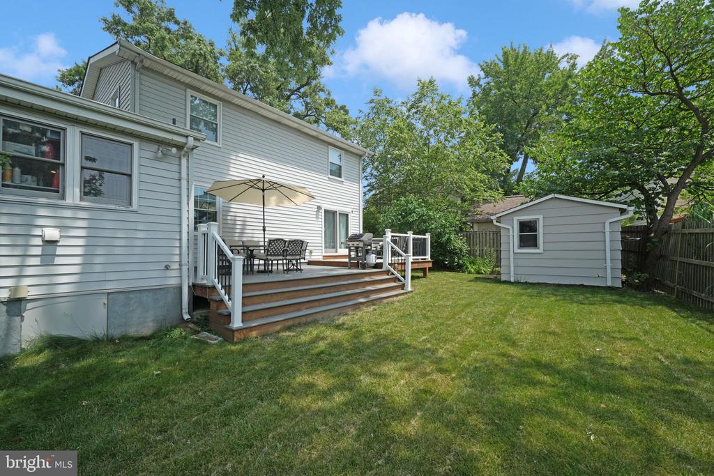 5208 8TH ROAD N