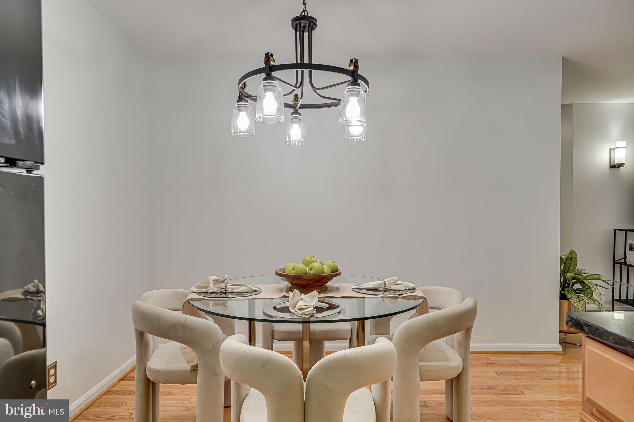 3900 Golf Tee Ct #395