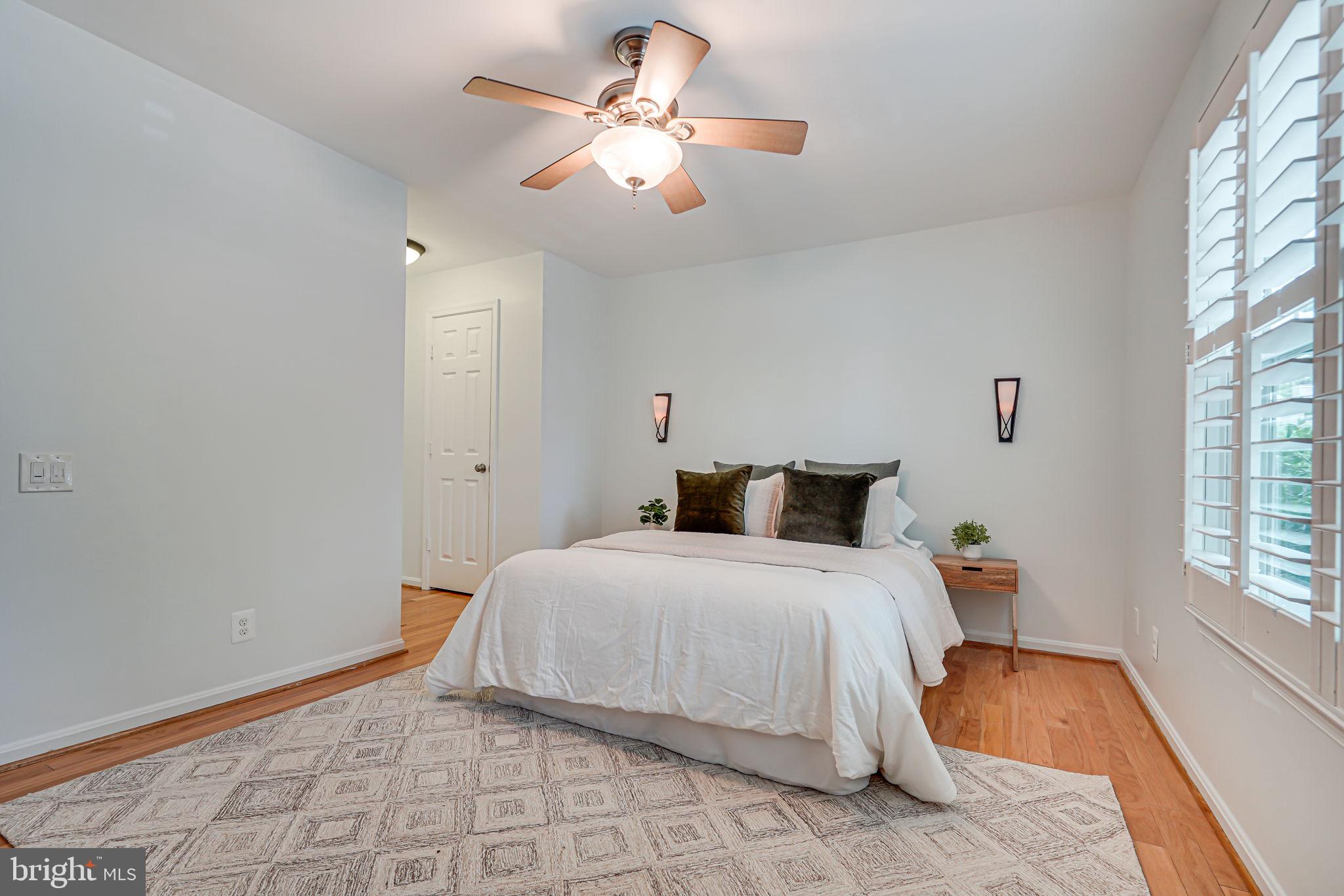 3900 Golf Tee Ct #395