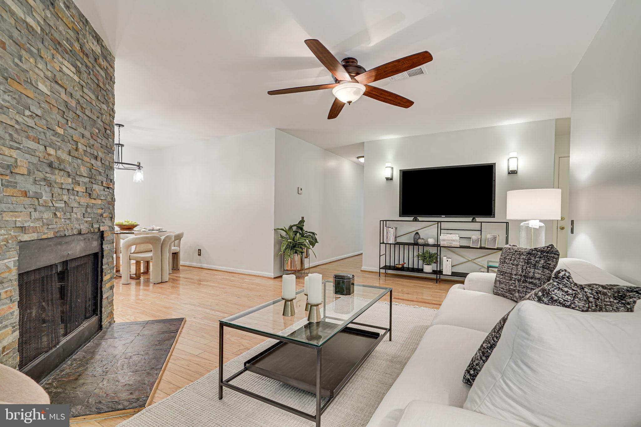 3900 Golf Tee Ct #395