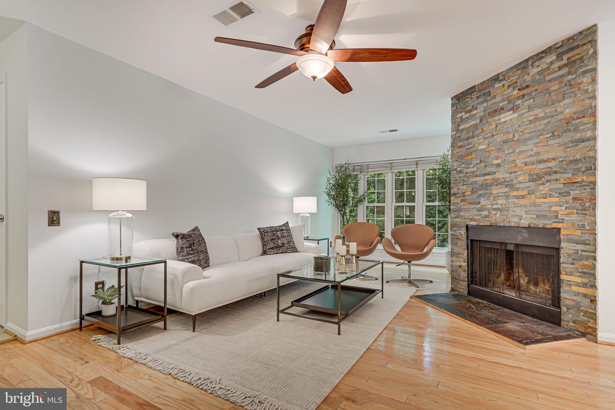 3900 Golf Tee Ct #395