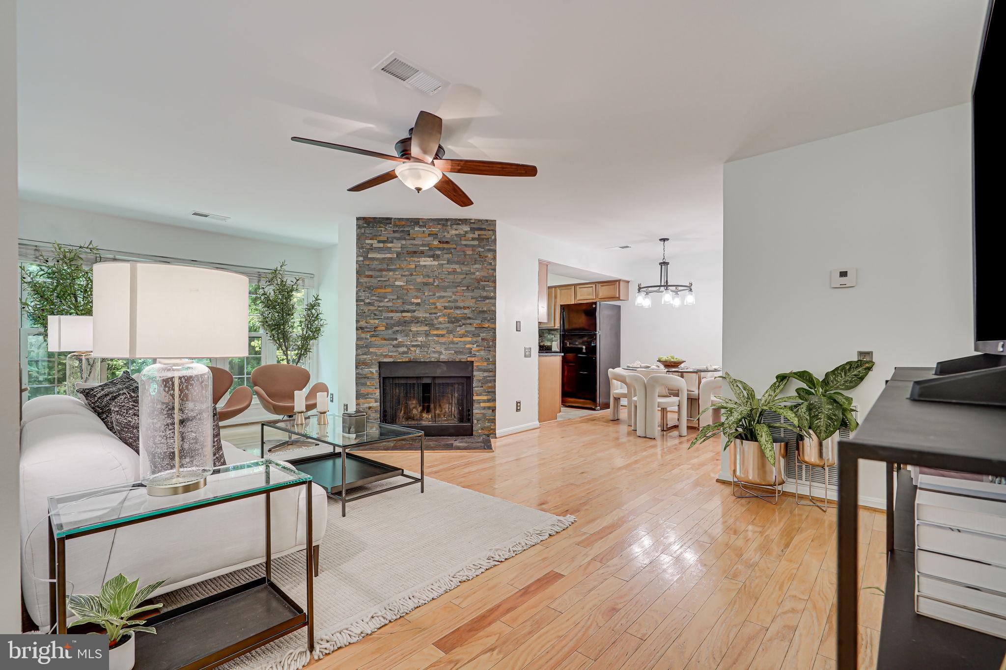 3900 Golf Tee Ct #395