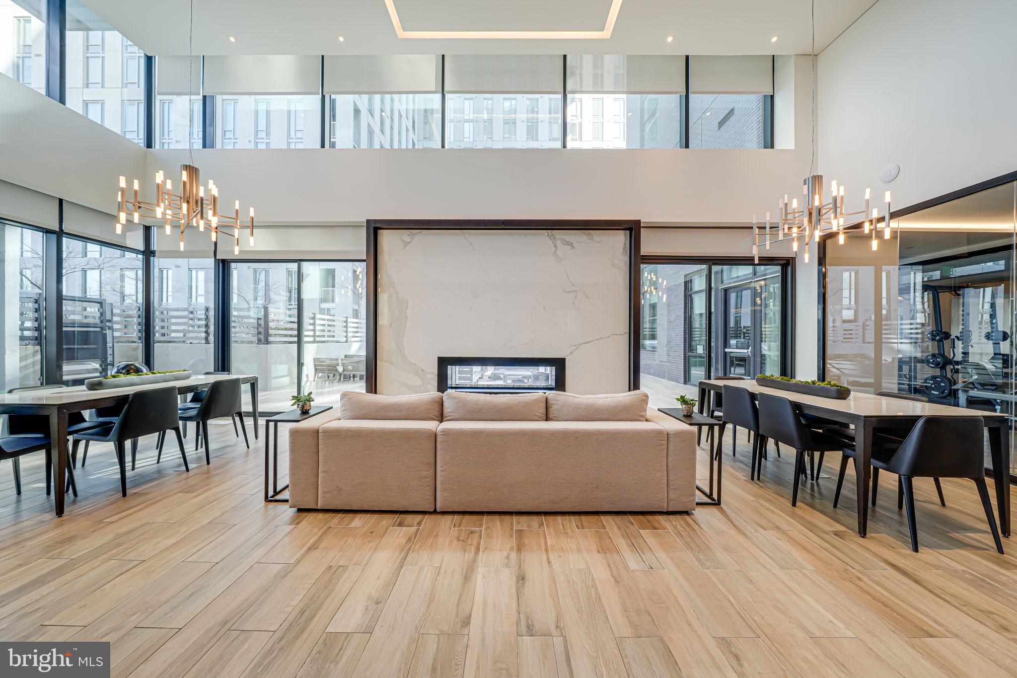 1650 SILVER HILL DR #1810