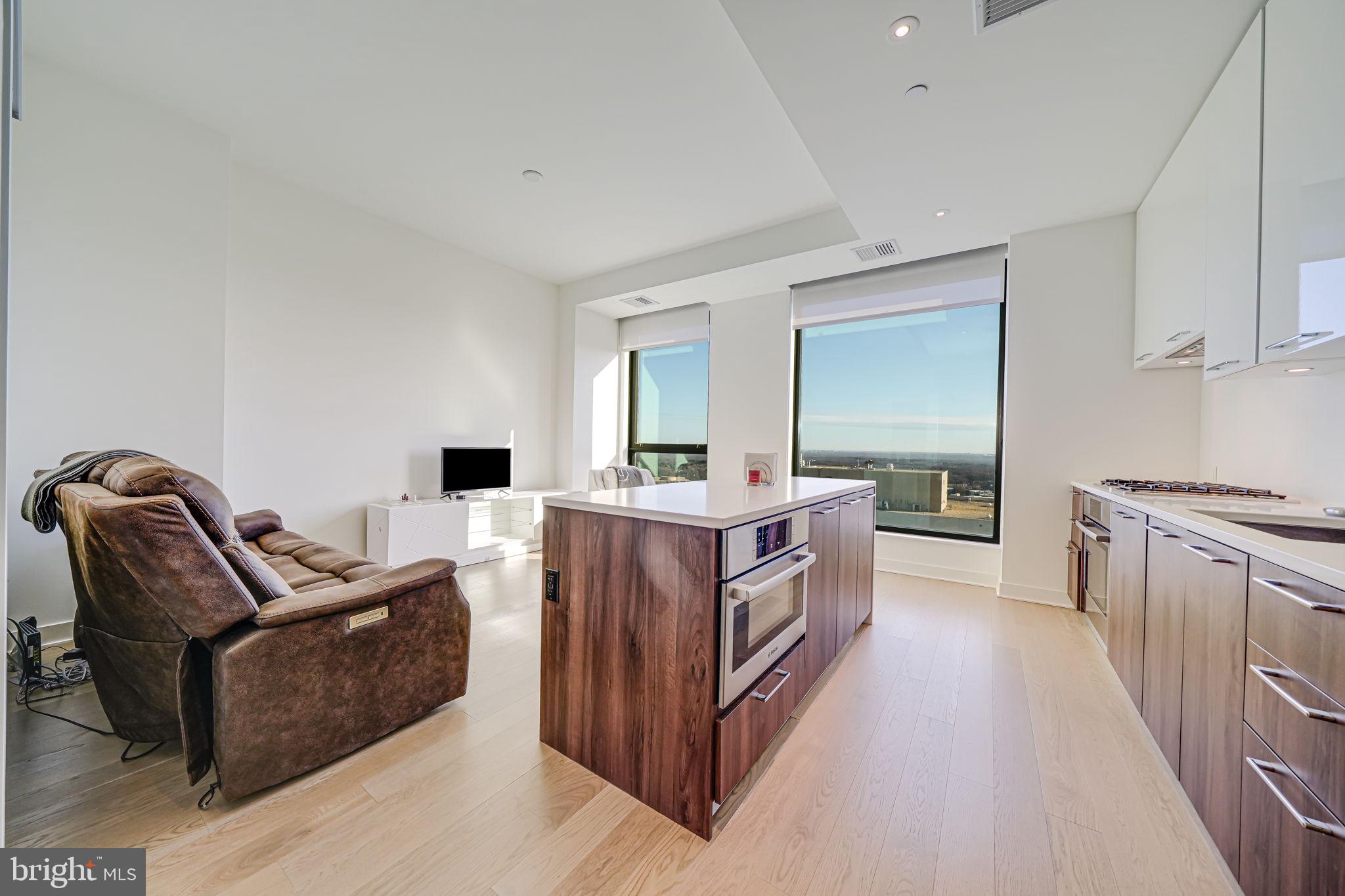 1650 SILVER HILL DR #1810