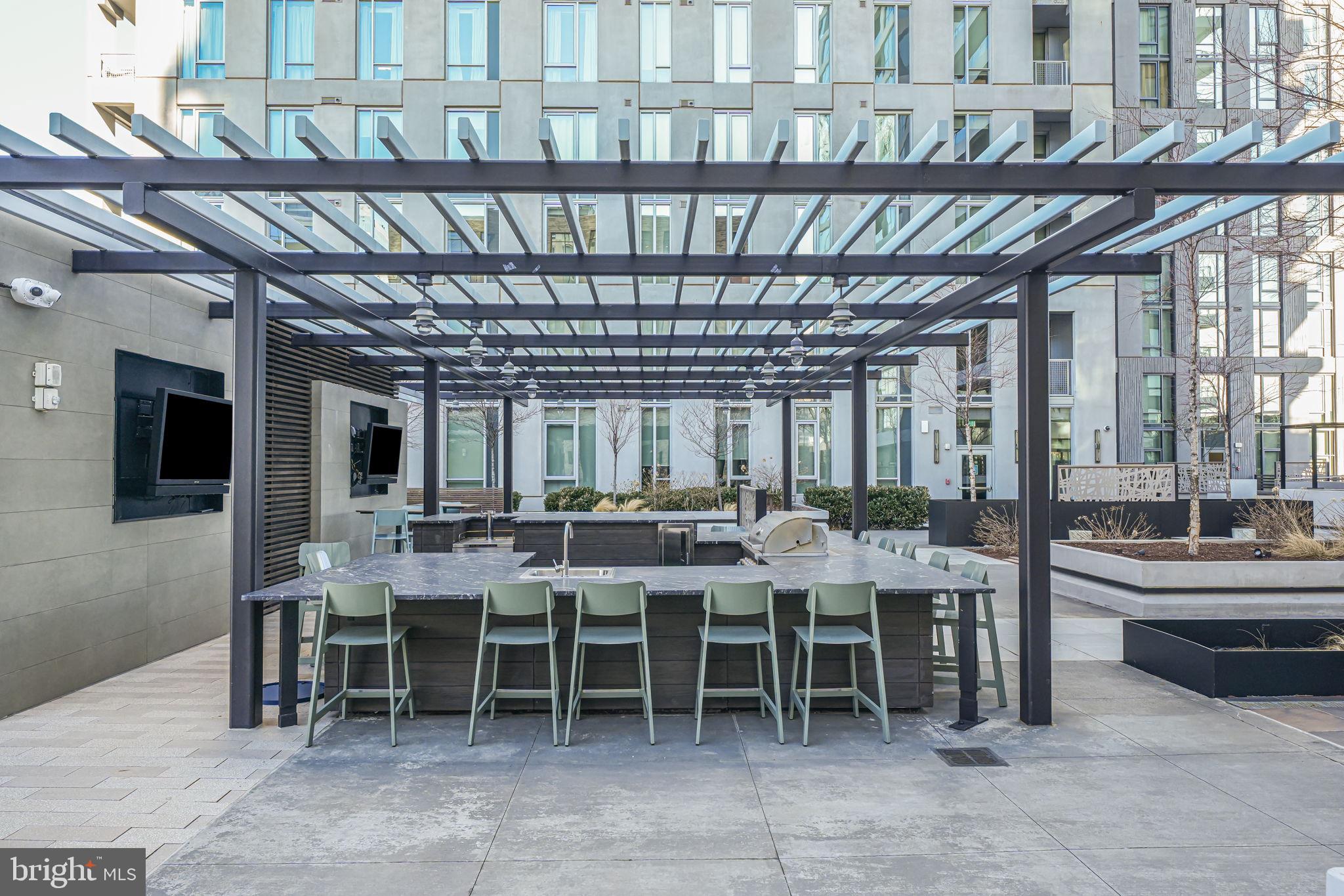 1650 SILVER HILL DR #1810