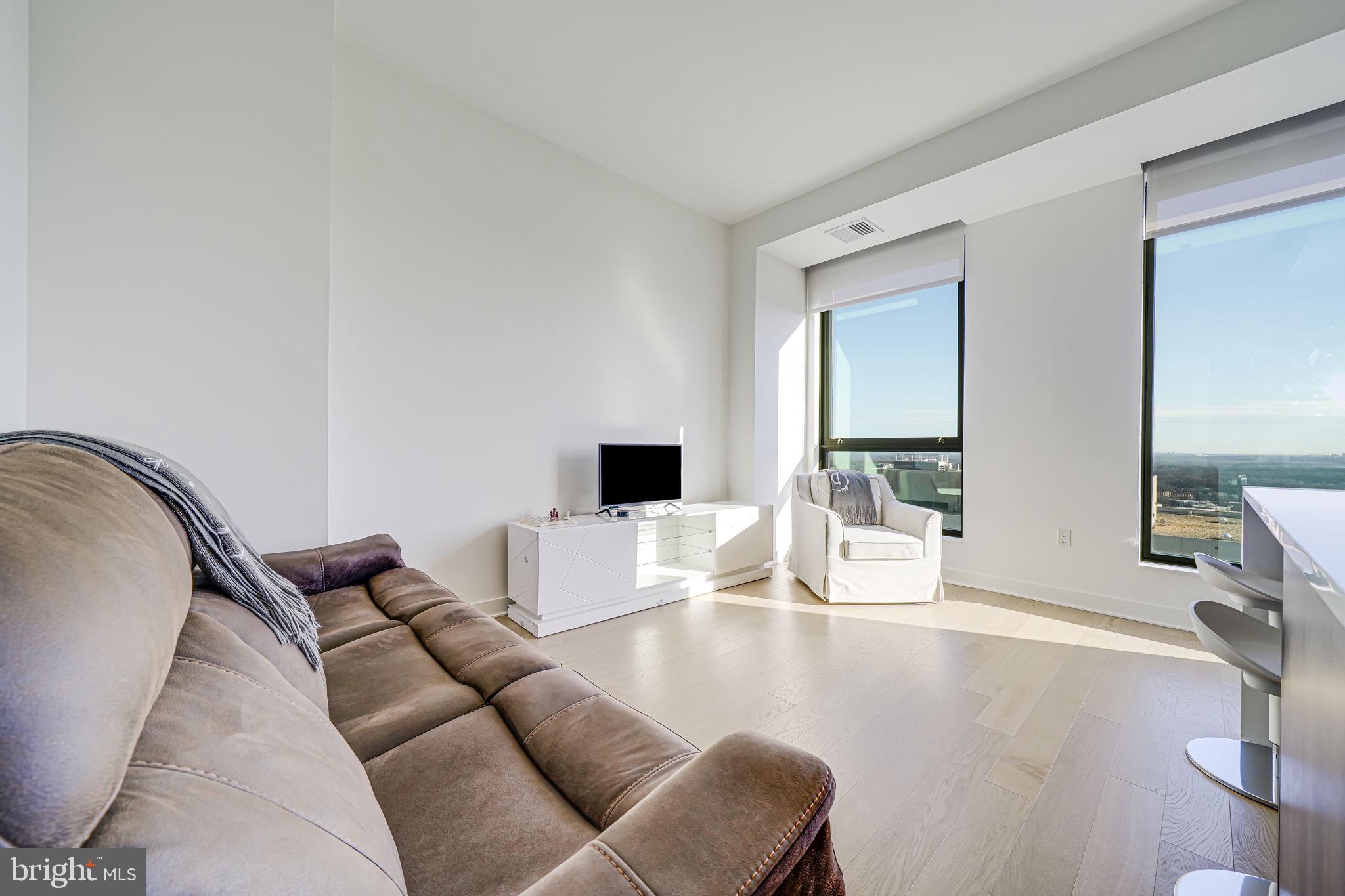 1650 SILVER HILL DR #1810