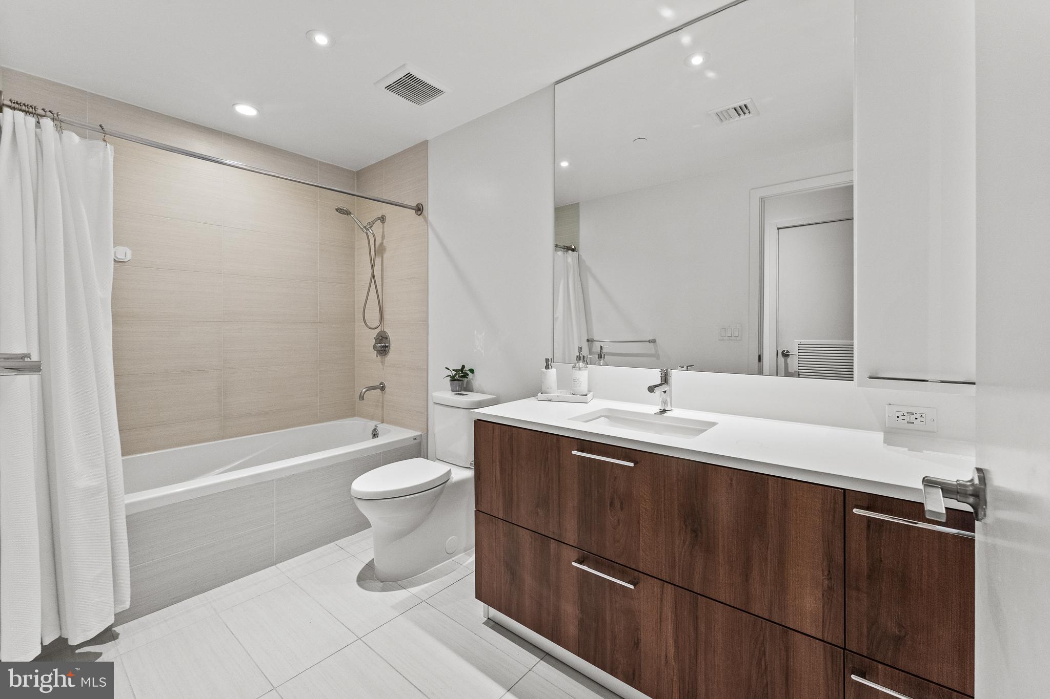 1650 SILVER HILL DR #1706