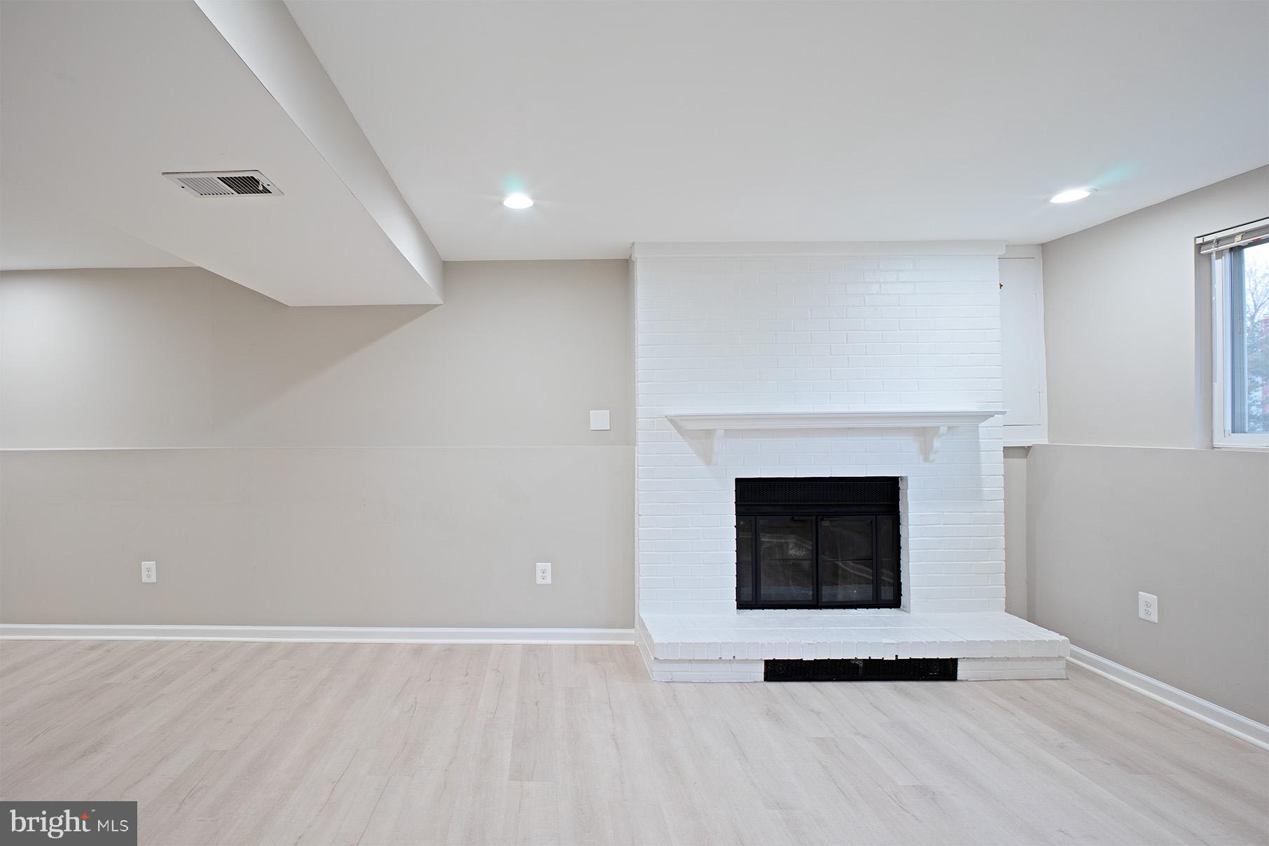9705 LOCUST HILL DRIVE