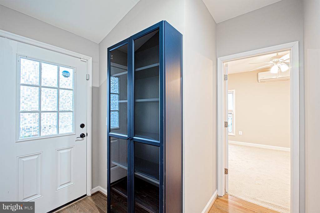 9705 LOCUST HILL DRIVE