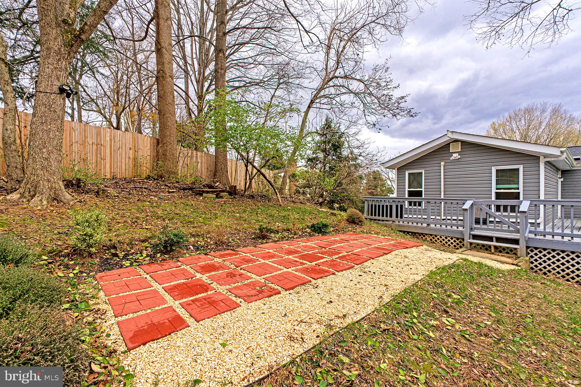 9705 LOCUST HILL DRIVE