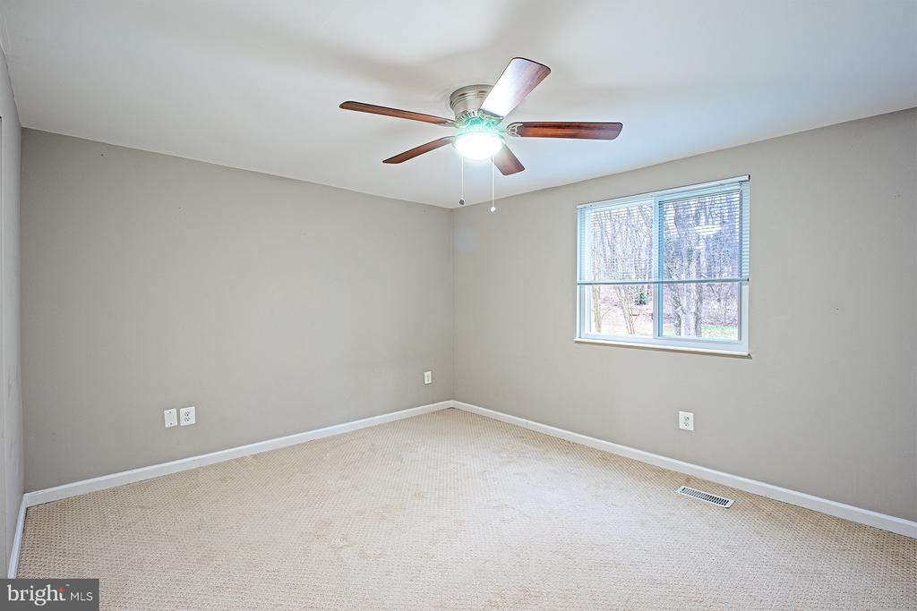 9705 LOCUST HILL DRIVE