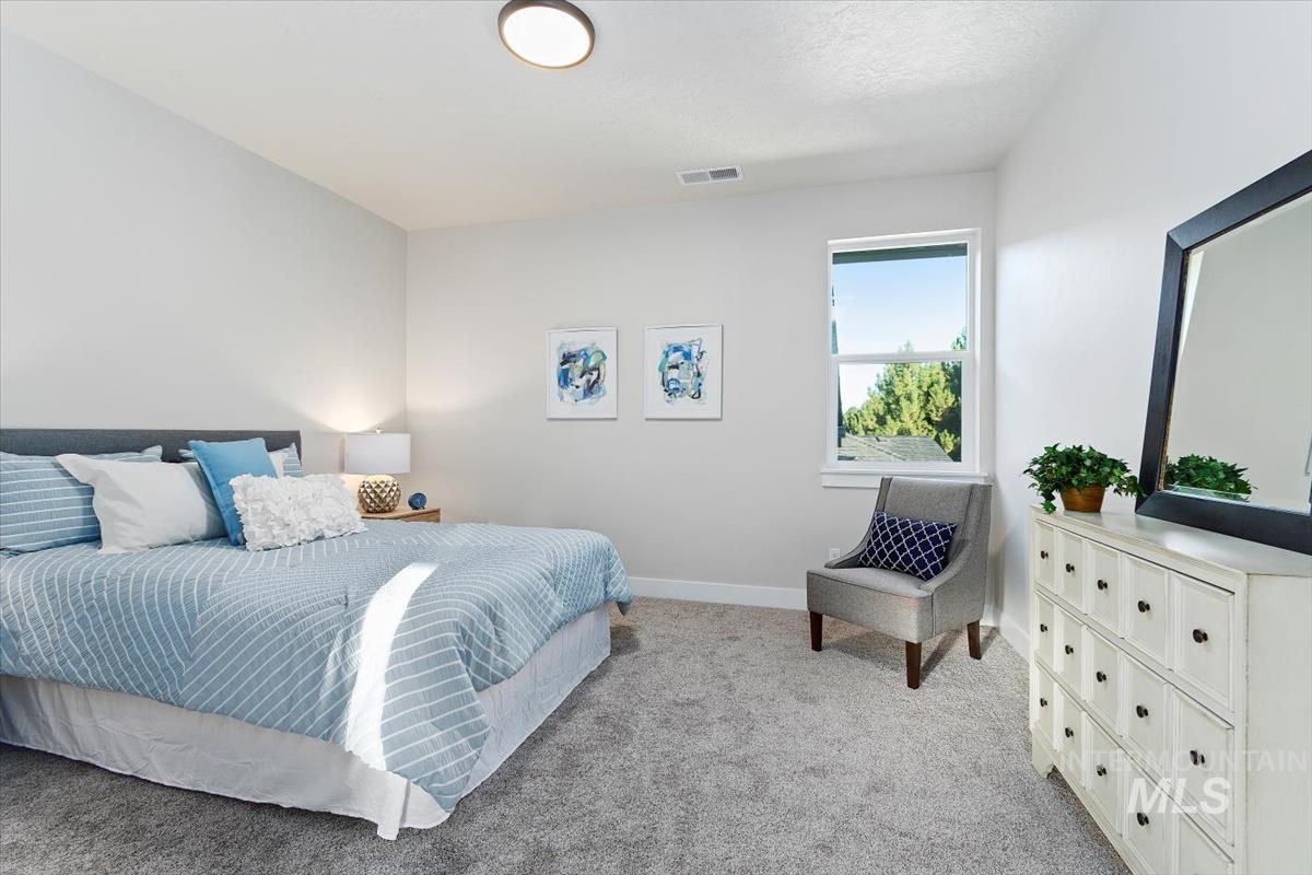 164 S Cedar Point