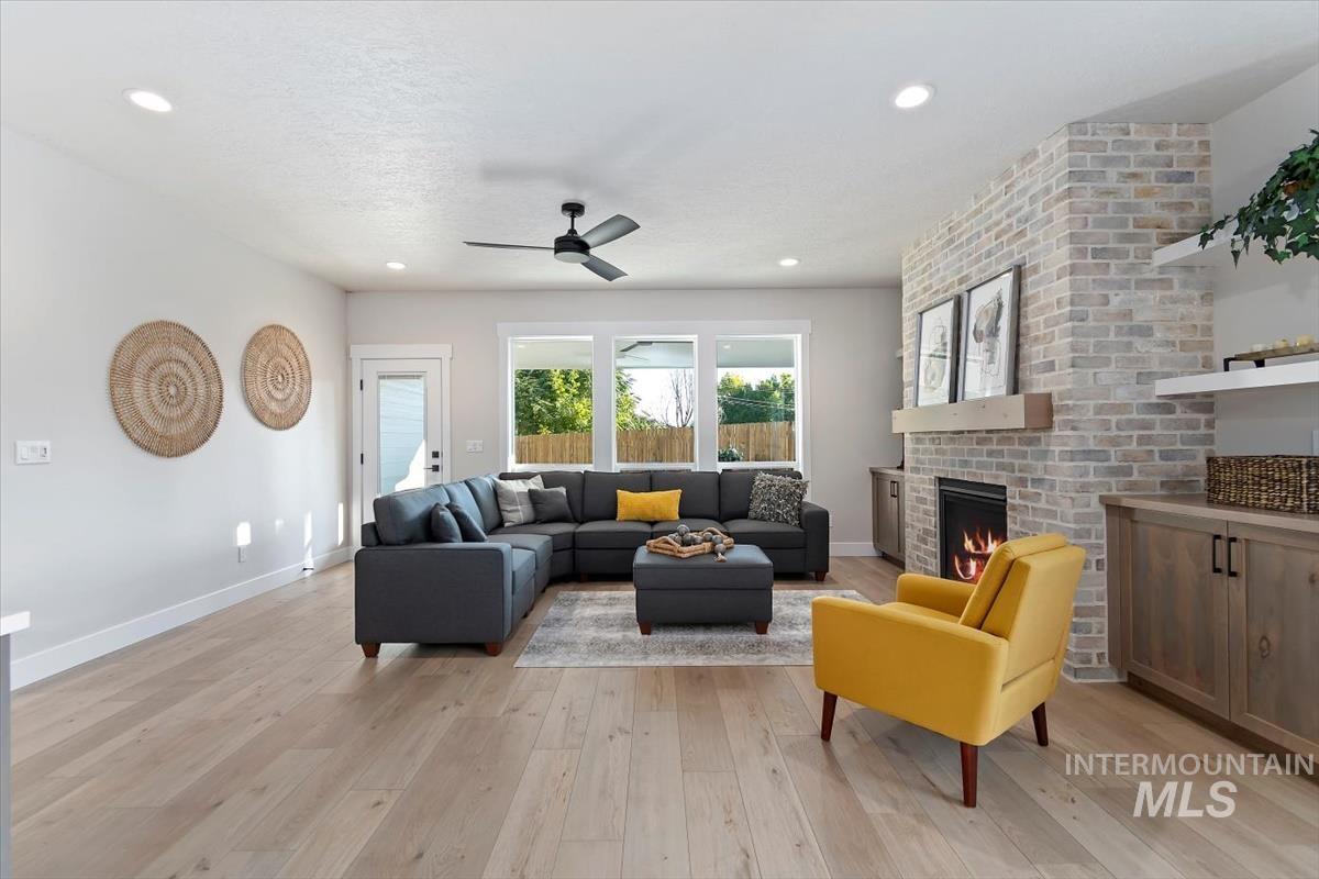 164 S Cedar Point