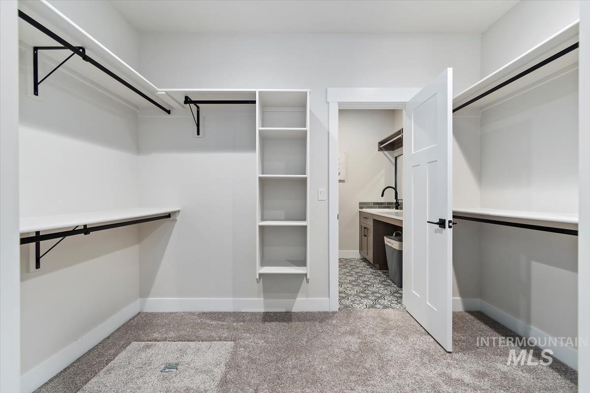 164 S Cedar Point
