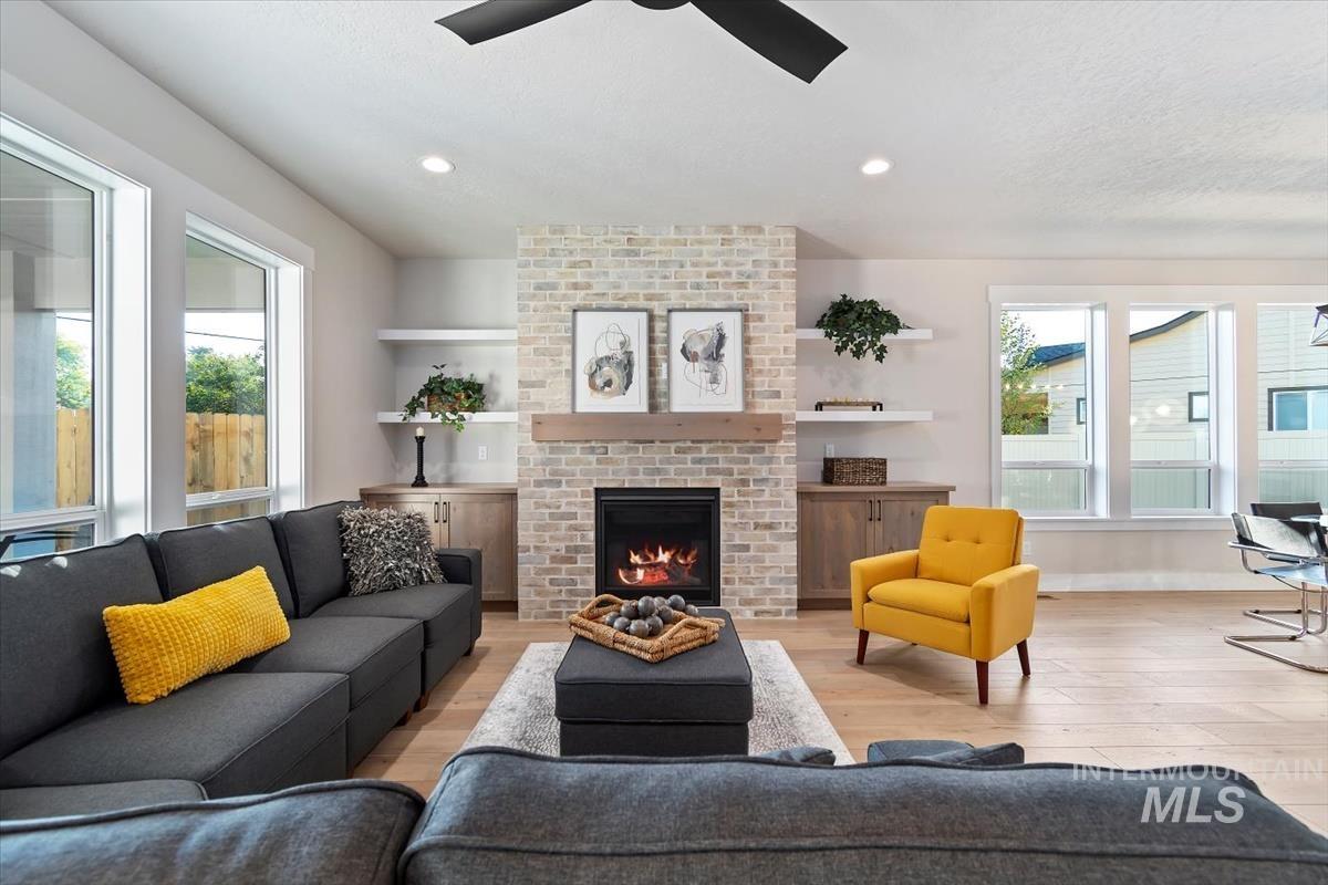 164 S Cedar Point