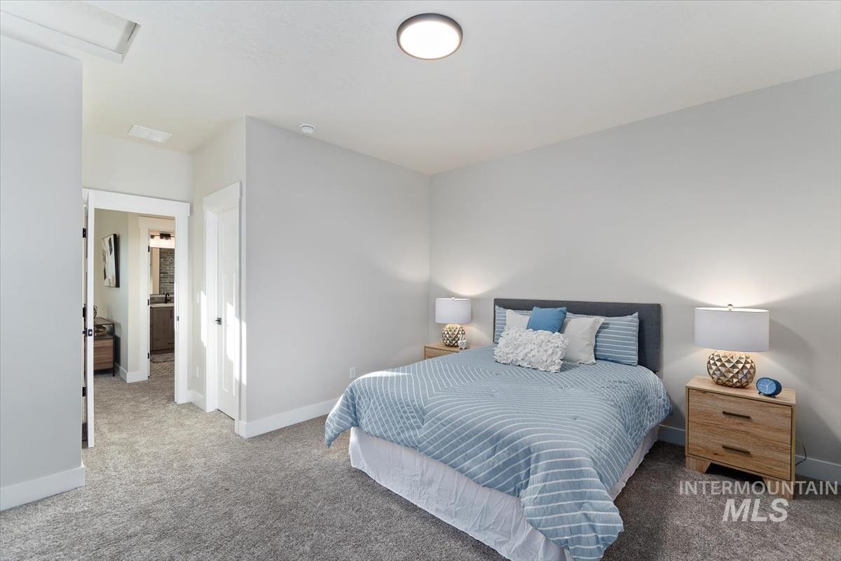 164 S Cedar Point