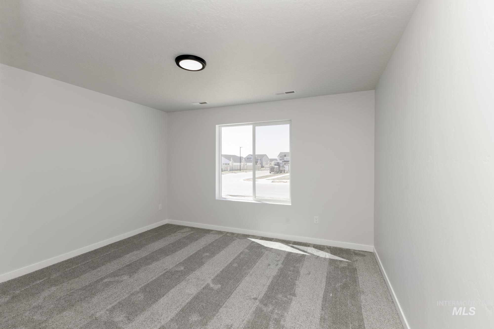 1262 W Bass River Dr