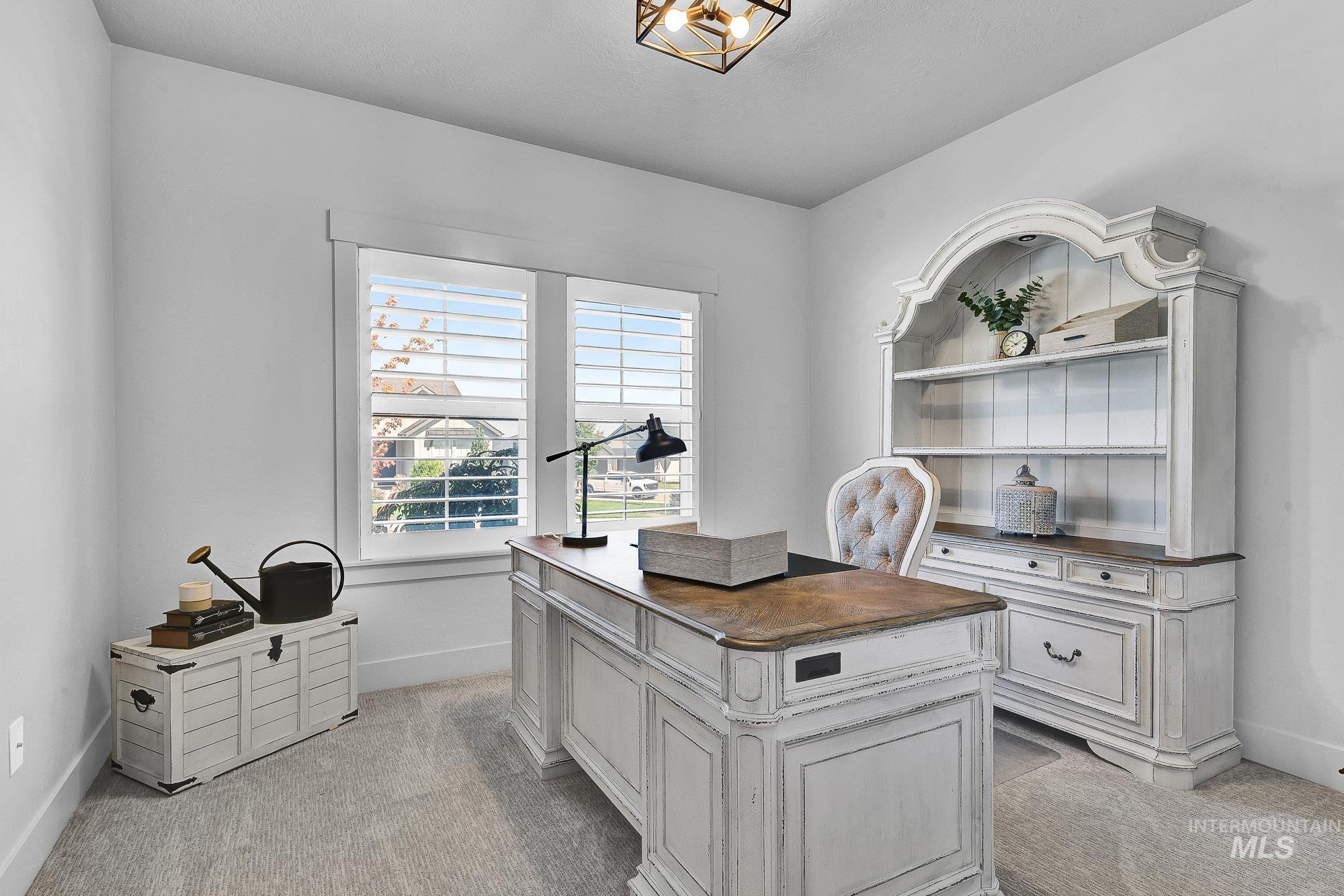 13923 Levendi Ct