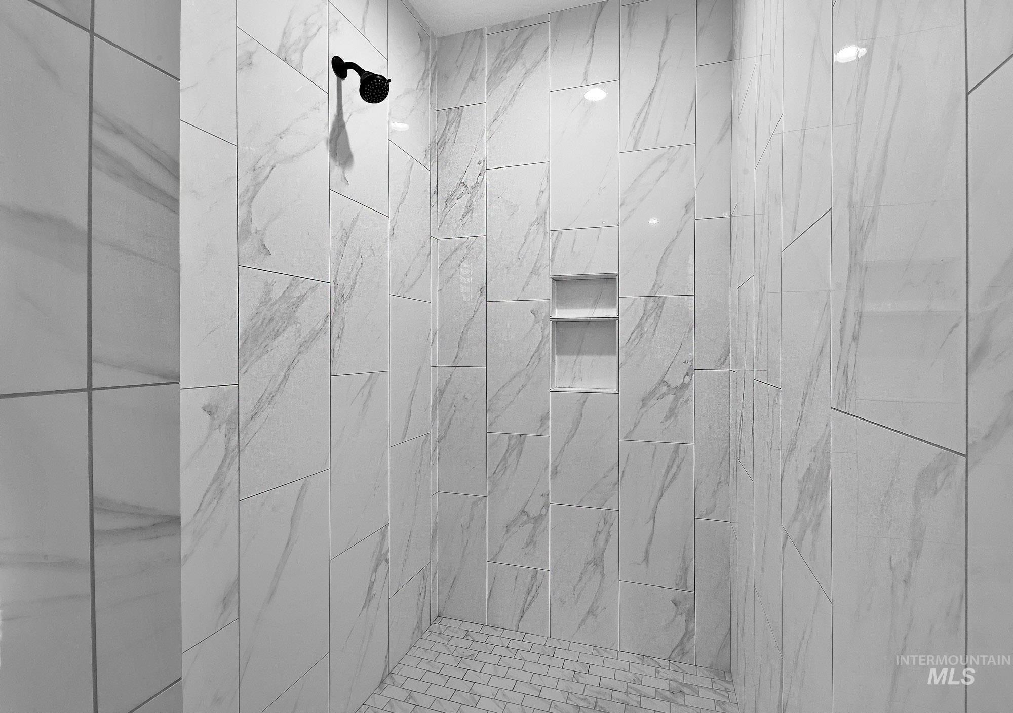 13923 Levendi Ct