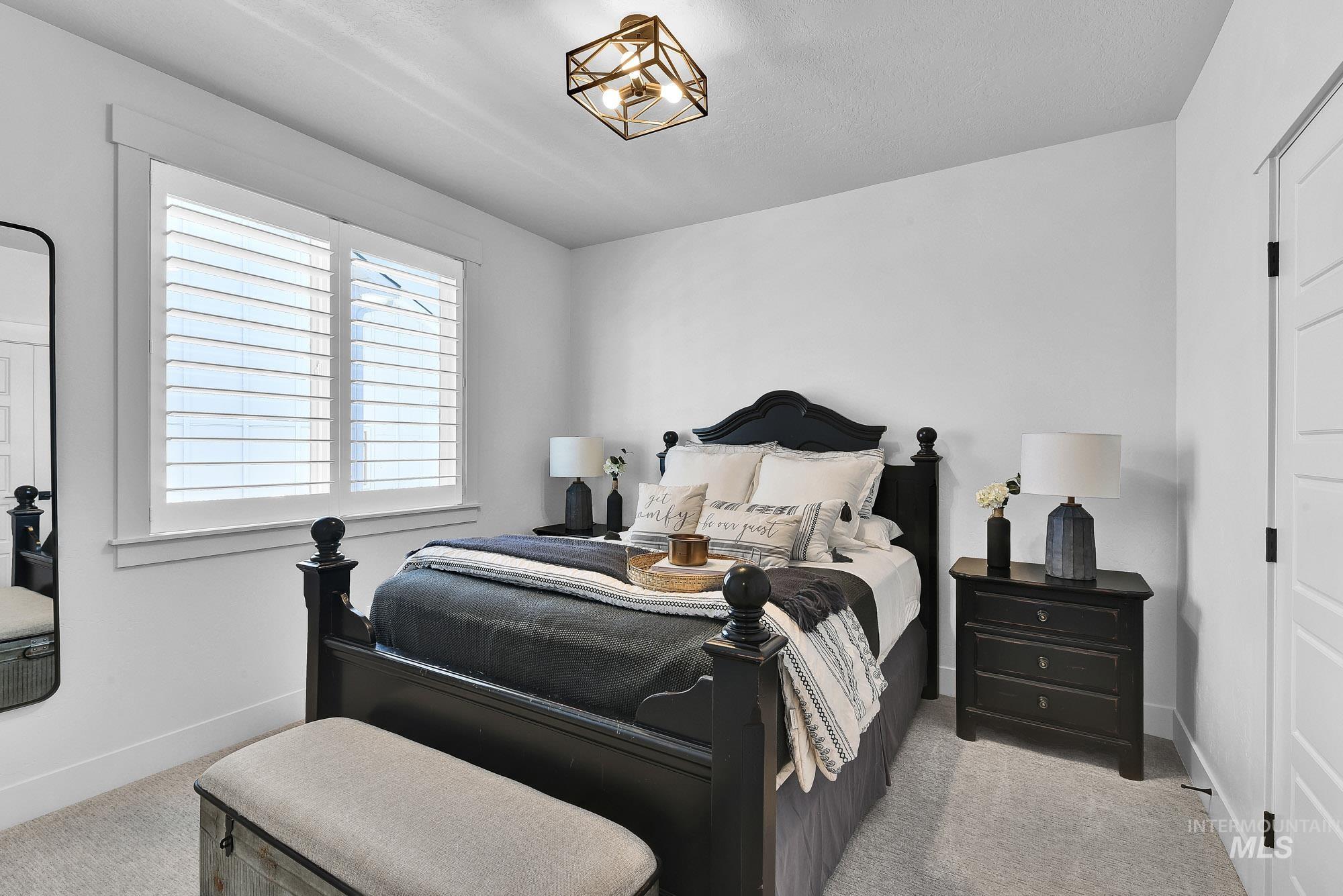 13923 Levendi Ct