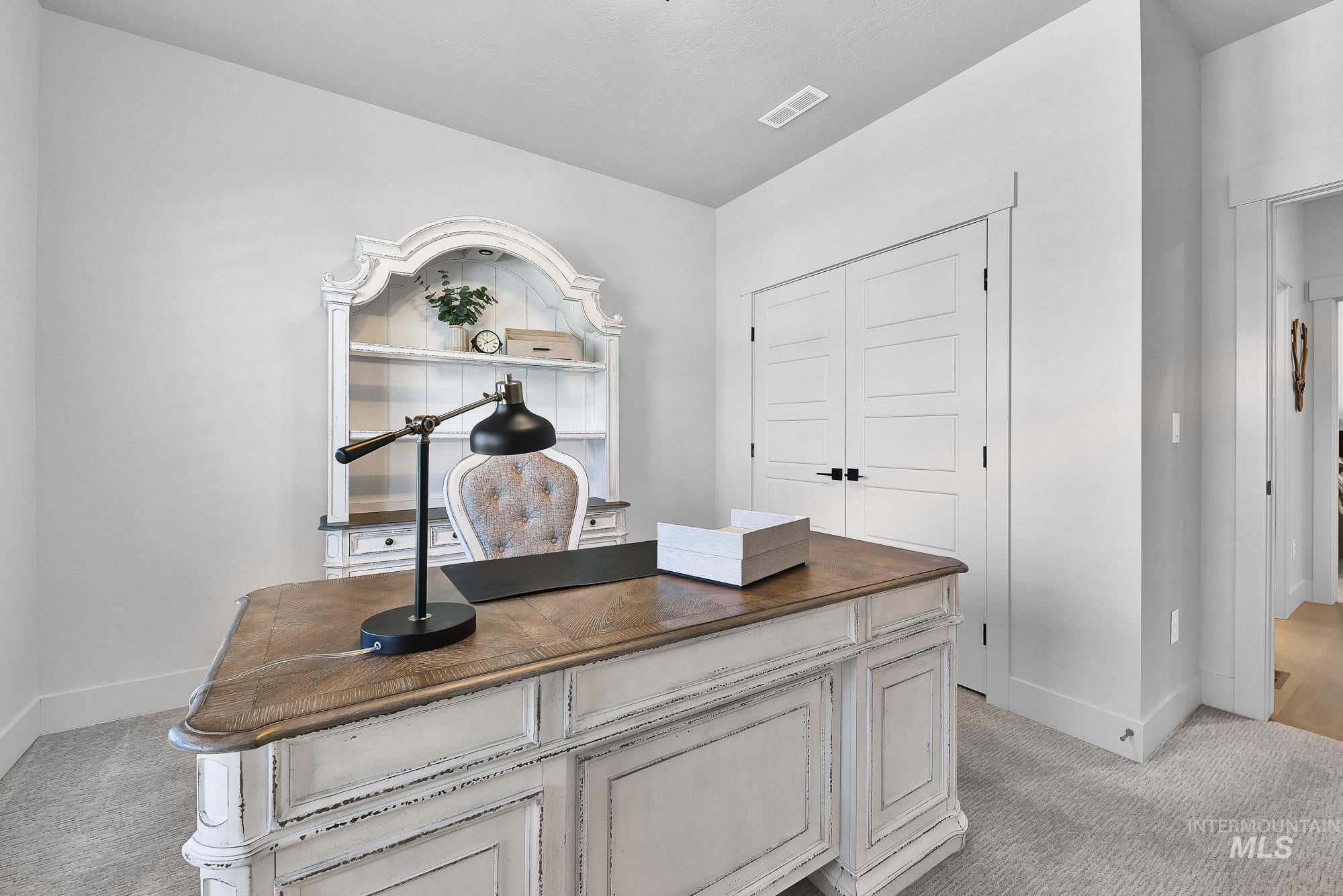 13923 Levendi Ct