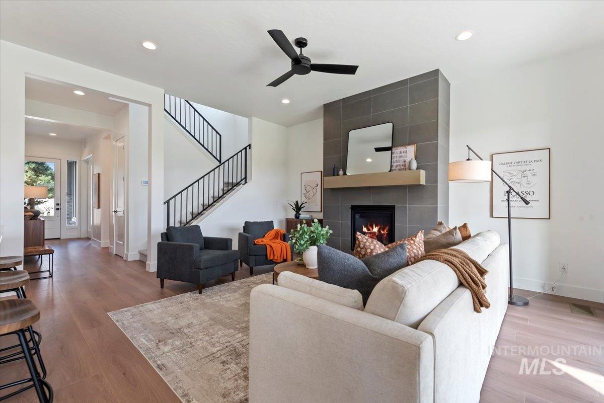 2329 E Monhegan Drive