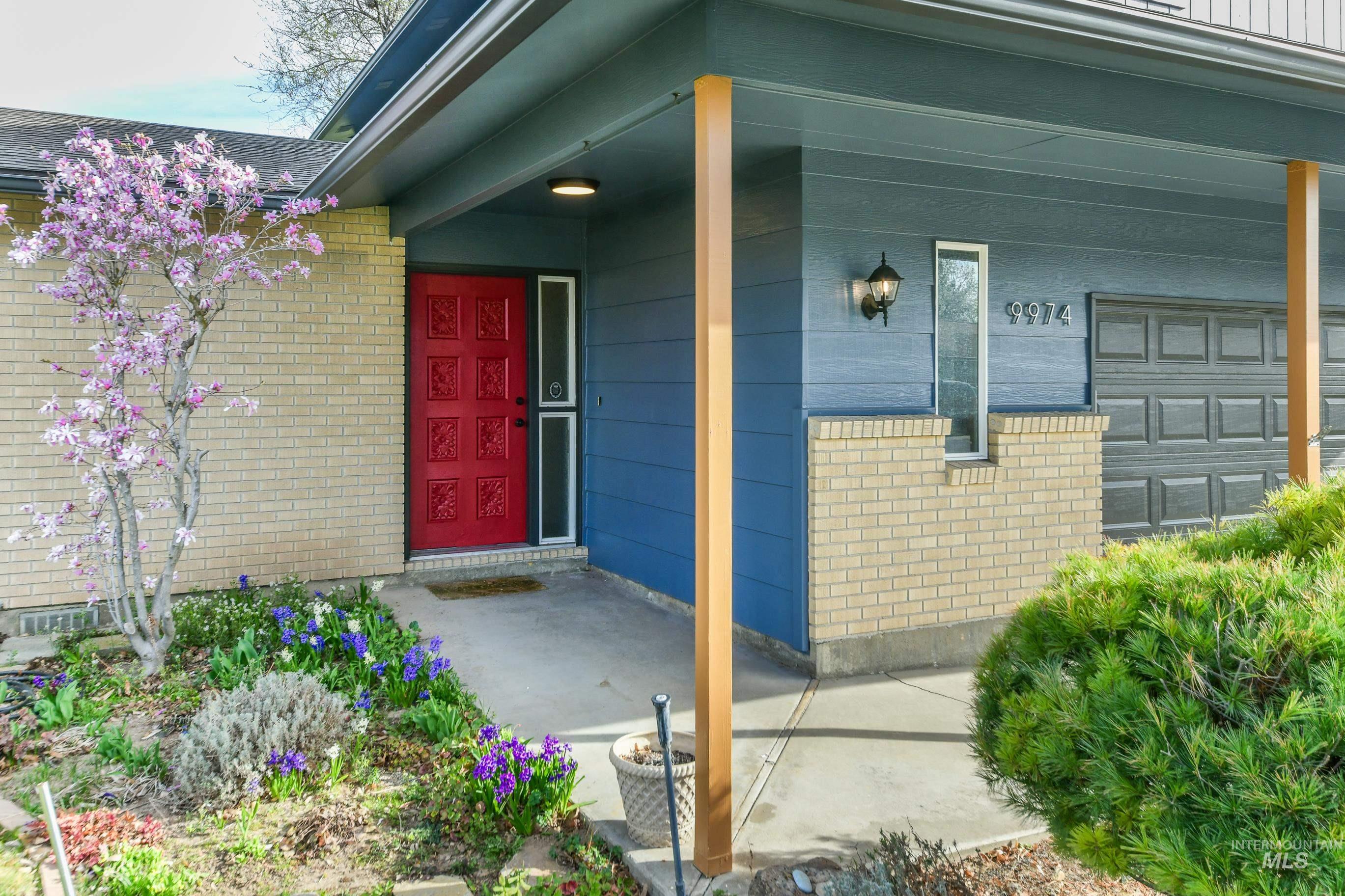 9974 W Barnsdale Dr