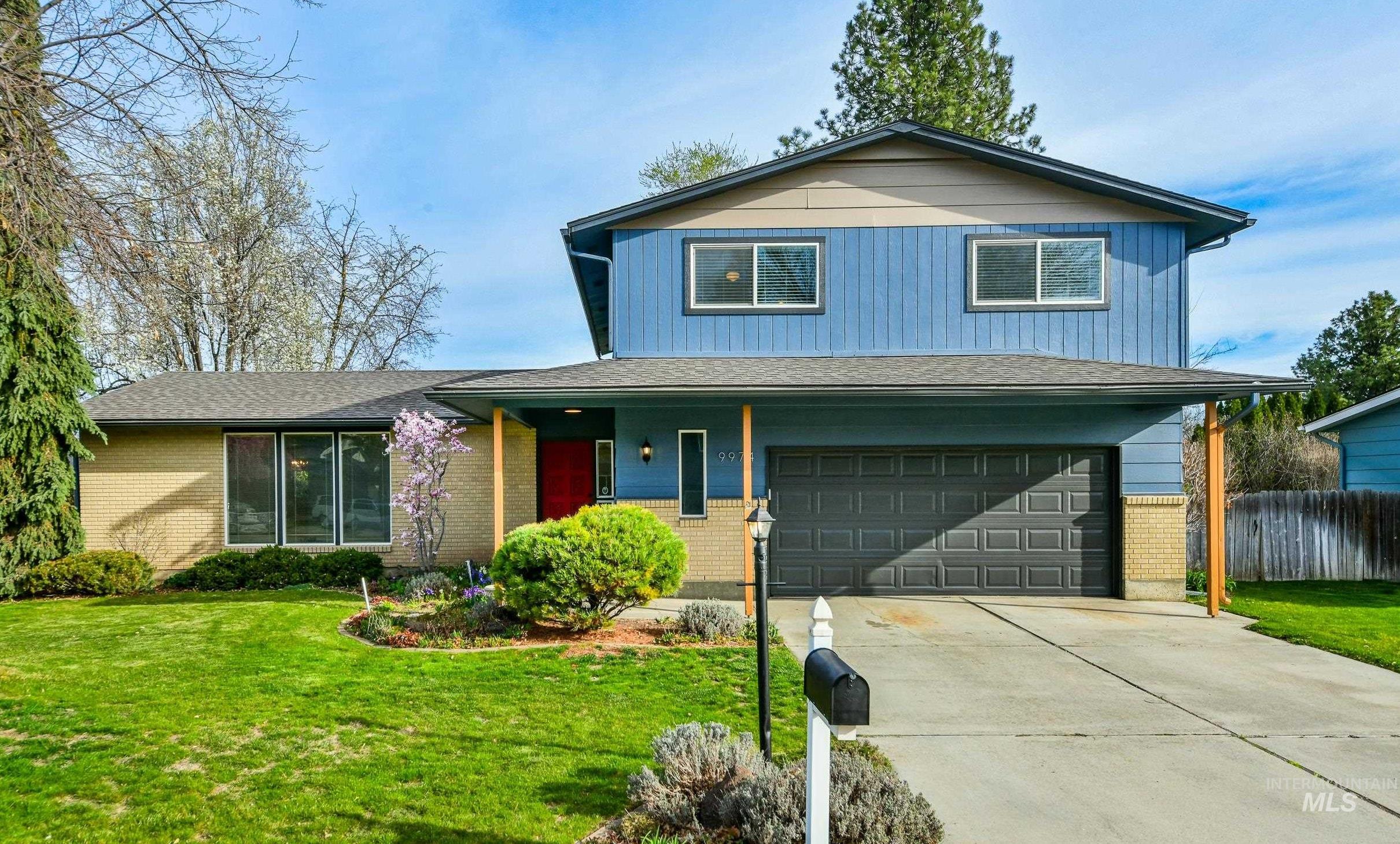 9974 W Barnsdale Dr