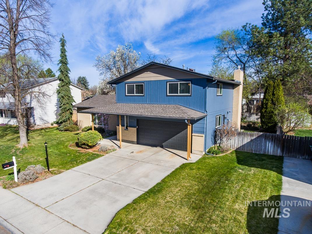 9974 W Barnsdale Dr