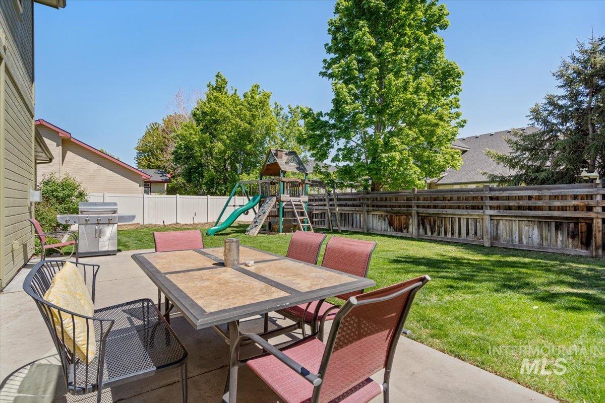 4154 N Tipton Ave.