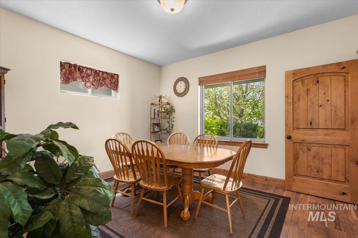 4154 N Tipton Ave.