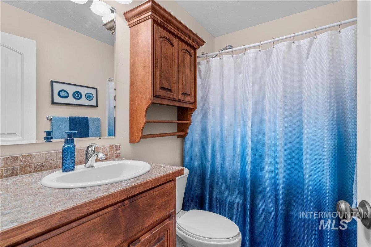 4154 N Tipton Ave.