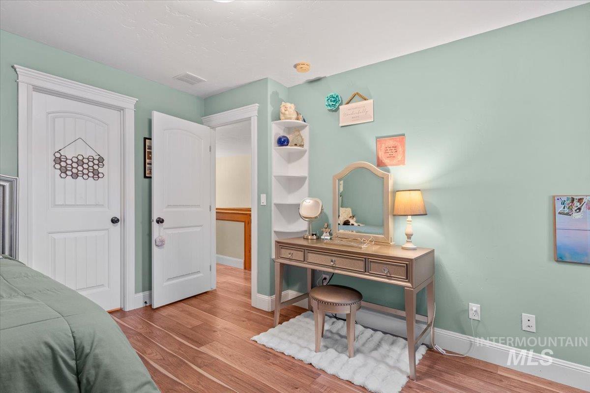 4154 N Tipton Ave.