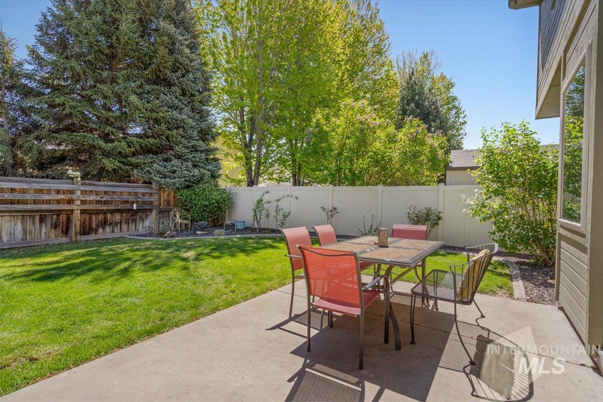 4154 N Tipton Ave.