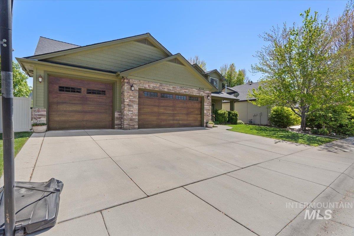 4154 N Tipton Ave.