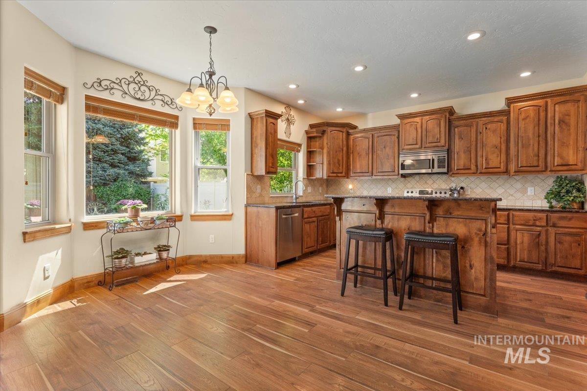 4154 N Tipton Ave.