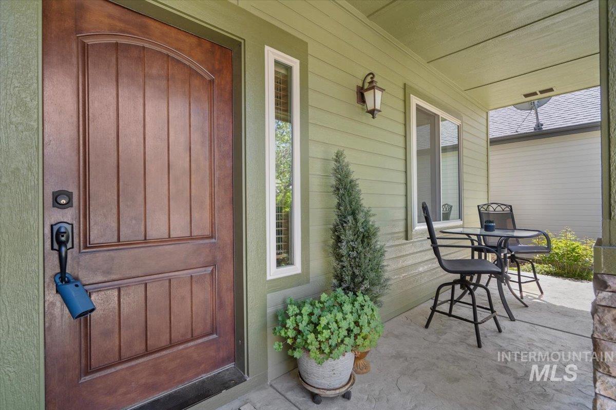 4154 N Tipton Ave.