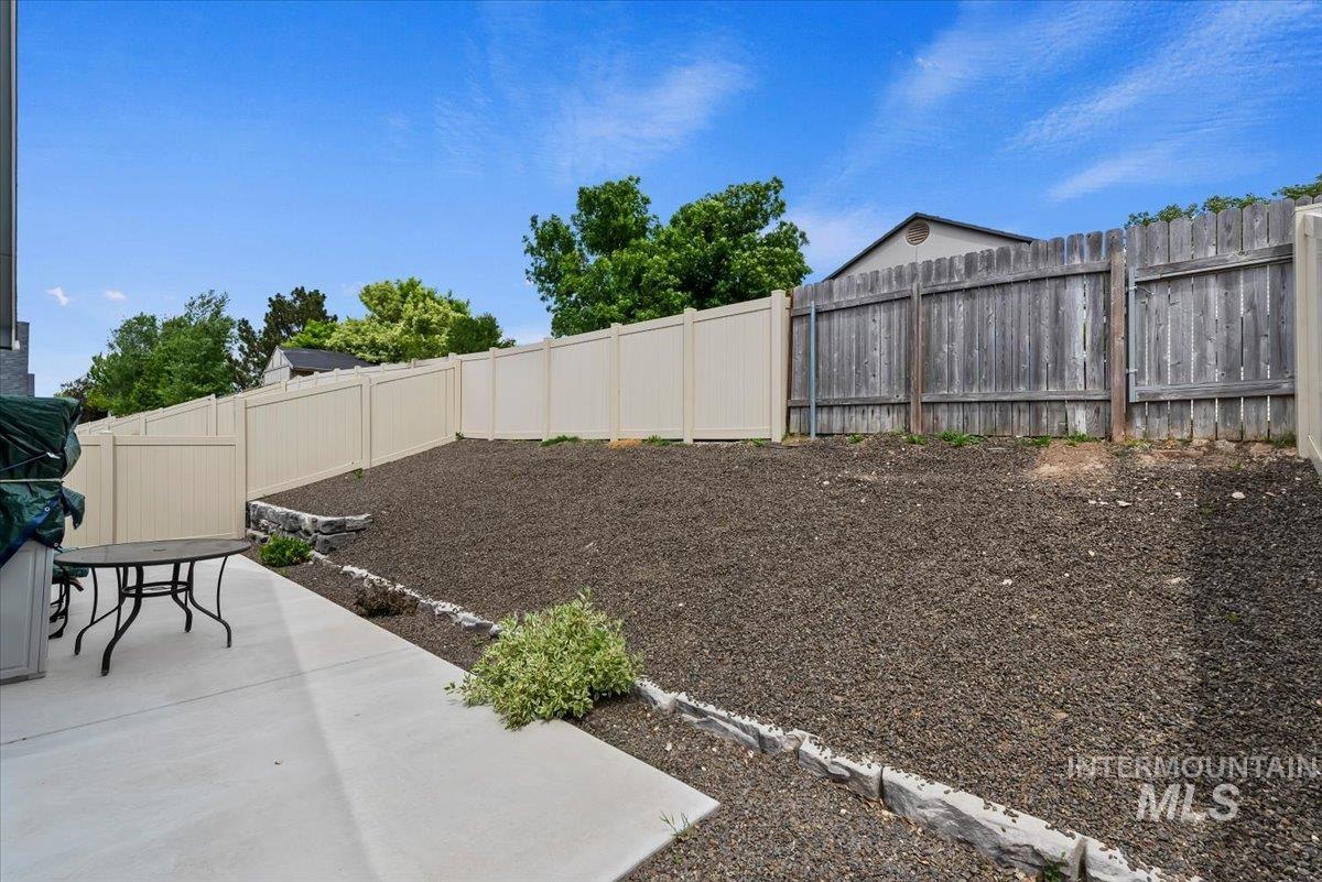 3442 S Garibaldi
