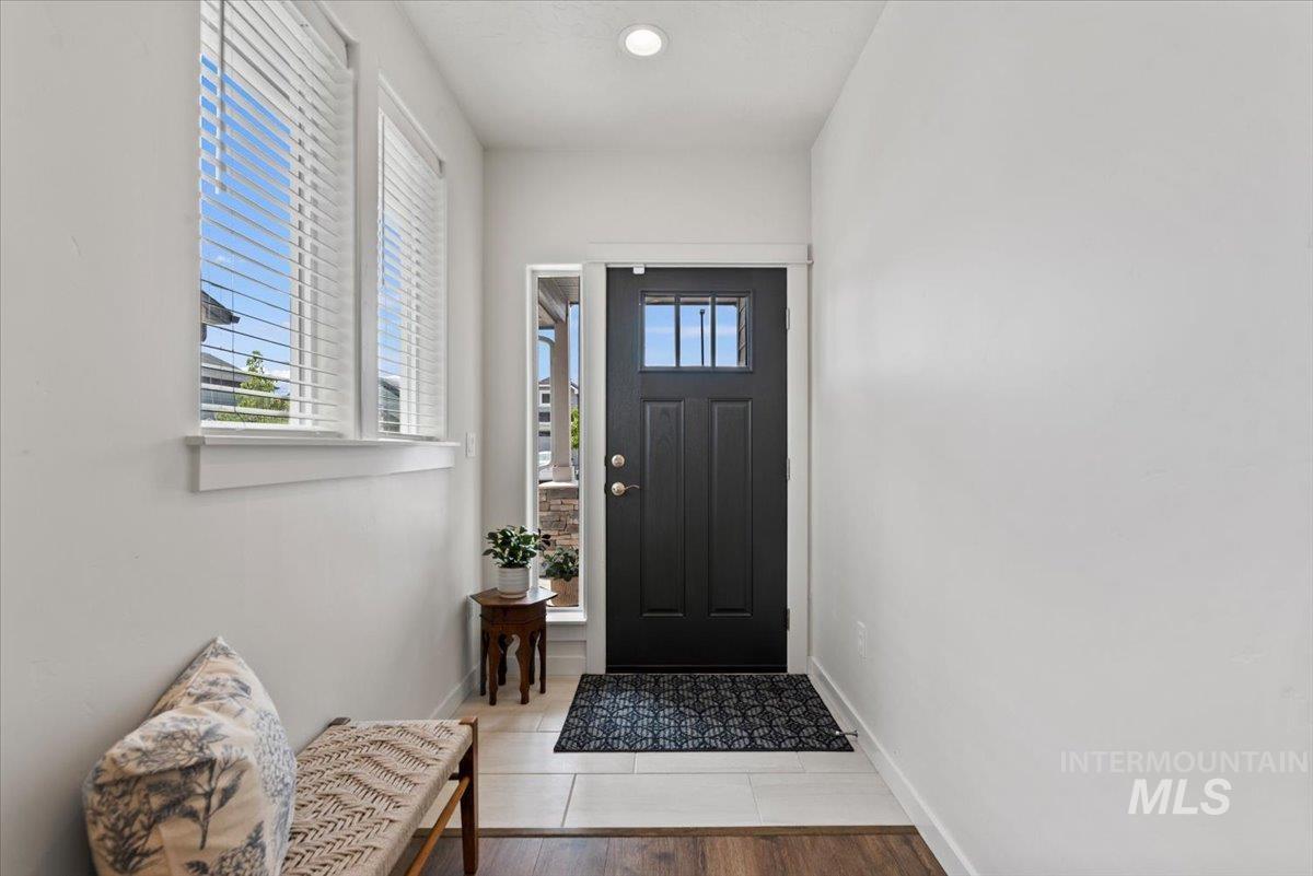 3442 S Garibaldi