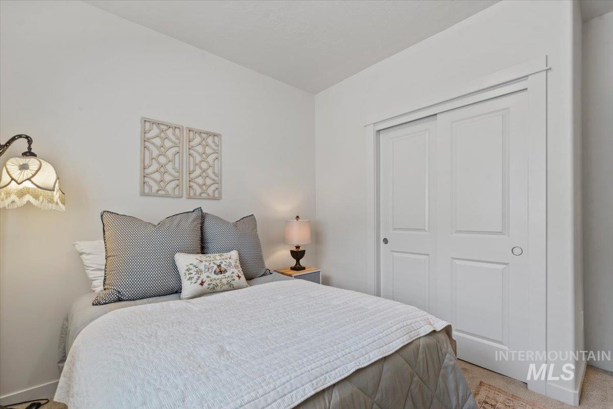 3442 S Garibaldi