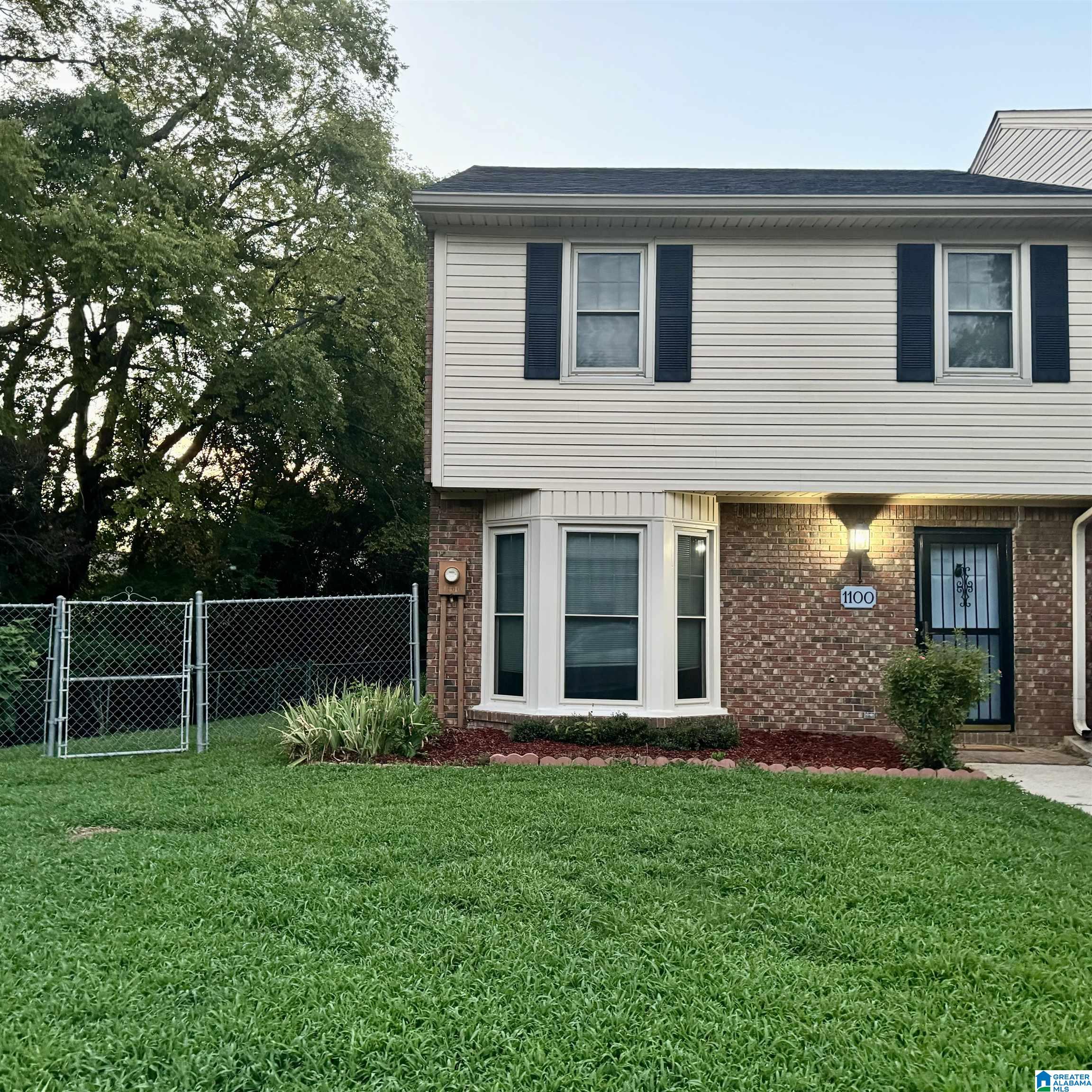 1100 SPRINGVILLE LANE