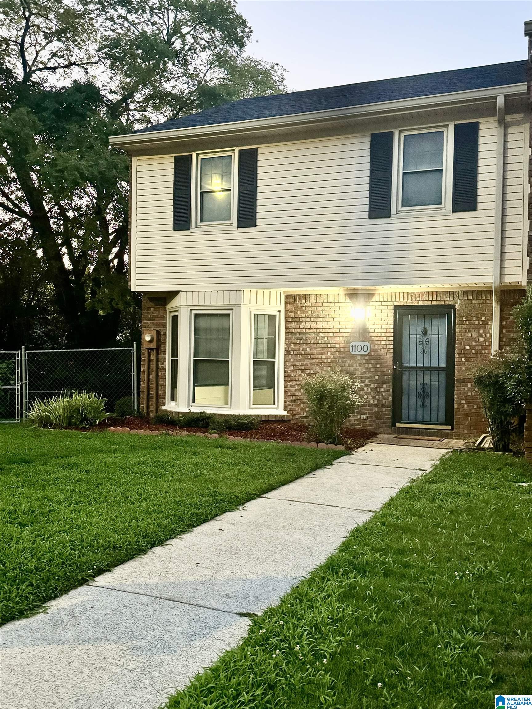 1100 SPRINGVILLE LANE