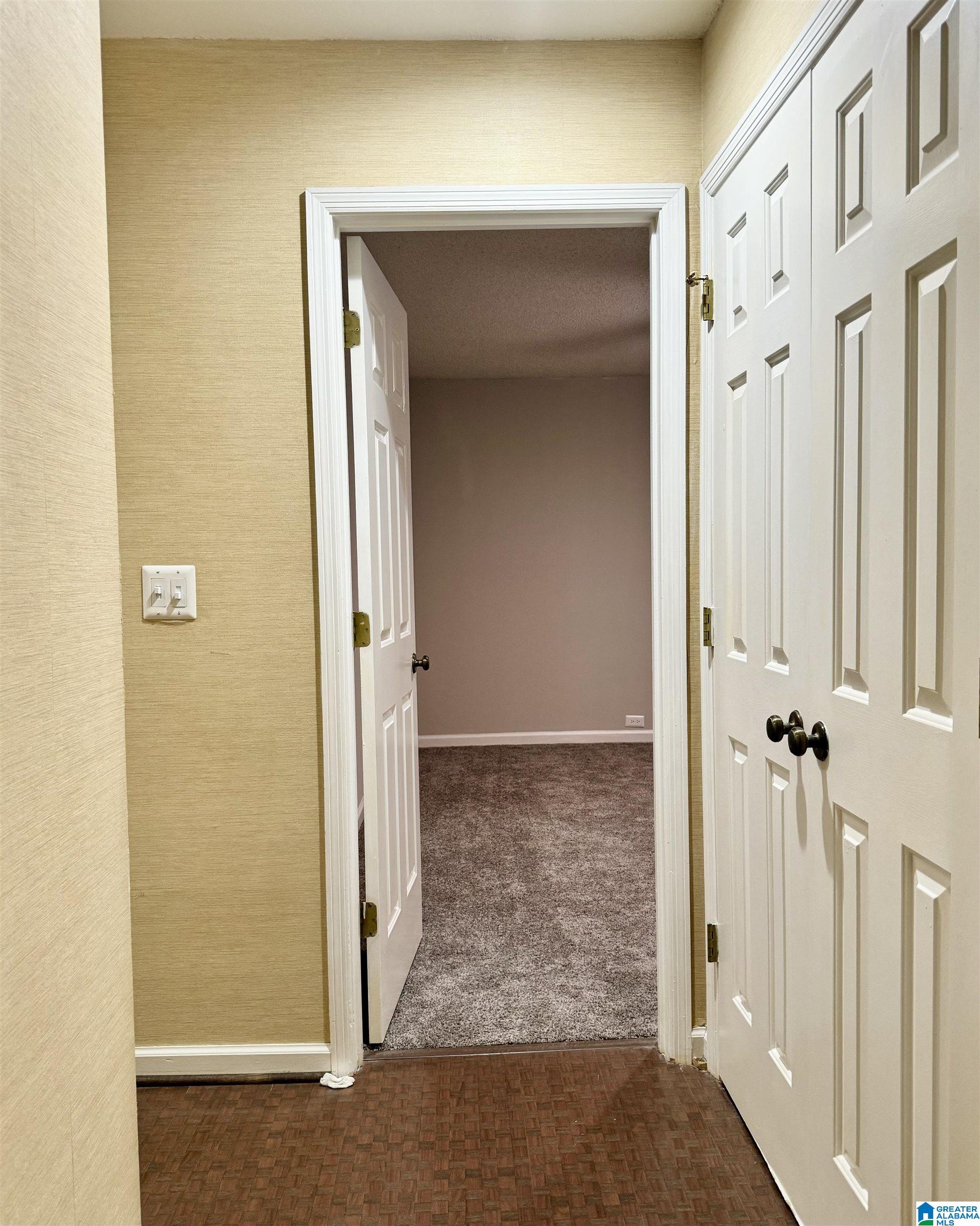 1100 SPRINGVILLE LANE