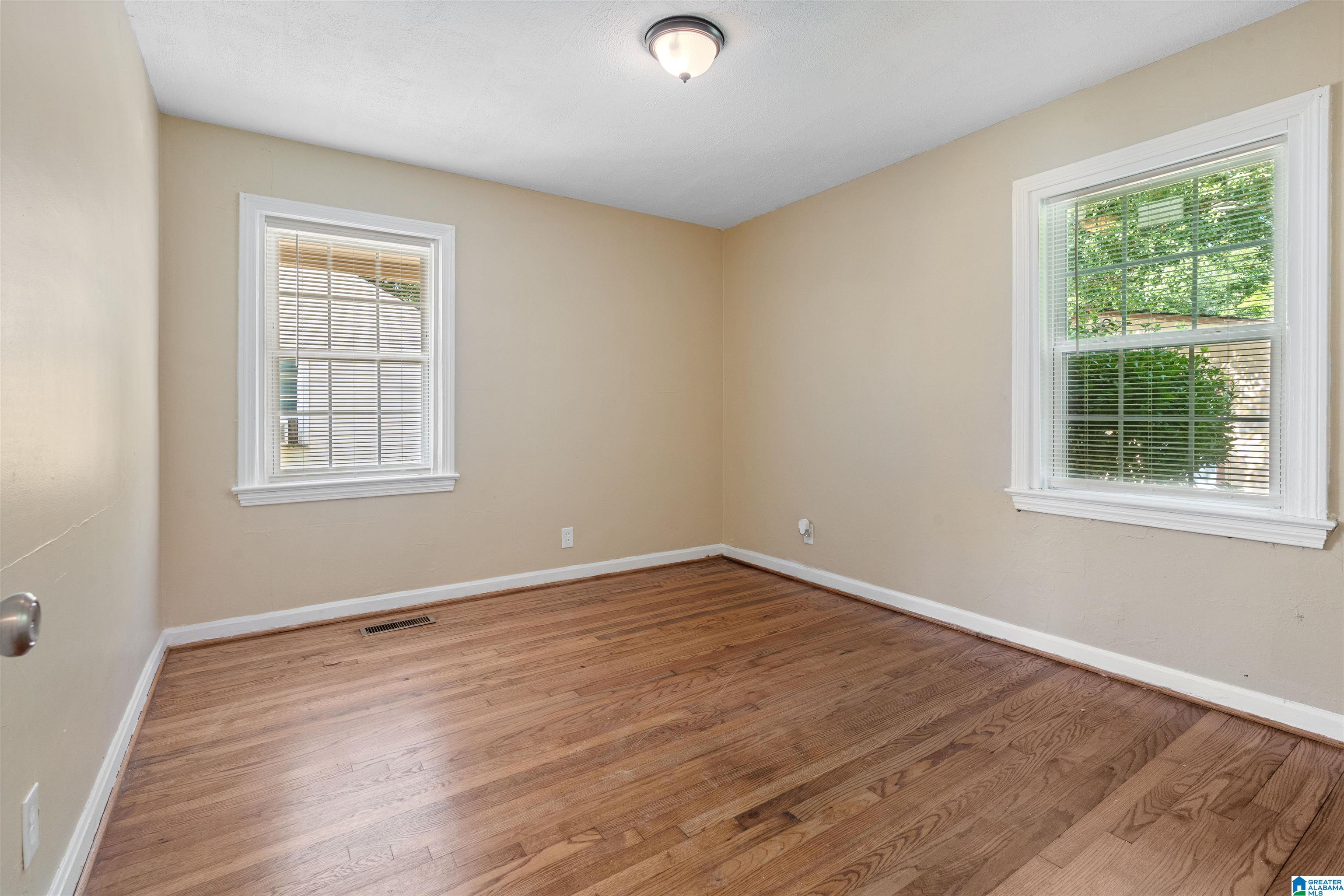 900 SW 25TH STREET